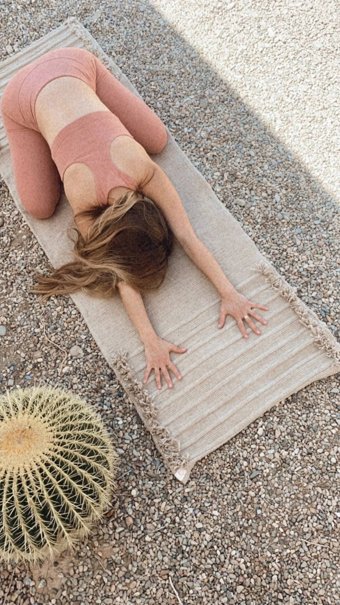 Naturally Dyed Herbal Yoga Mat - Image 3
