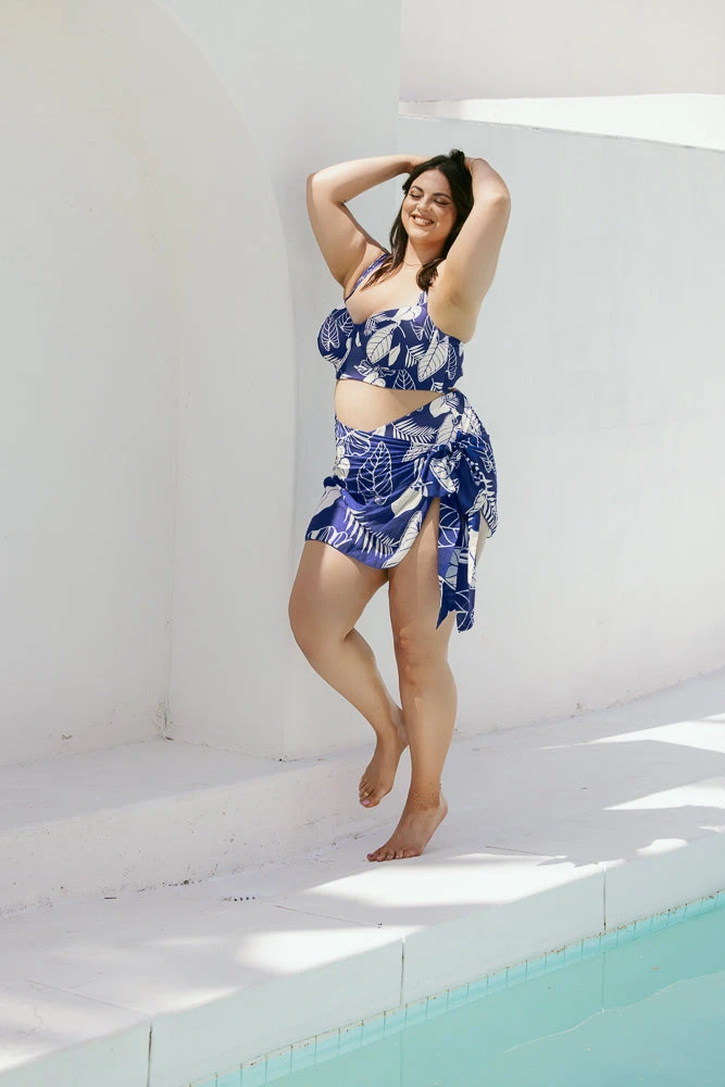 Minimoon Short Sarong - Blue Palm - Image 4