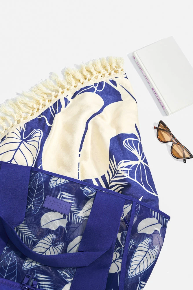 Big Beach Carryall Bag - Blue Palm - Image 15