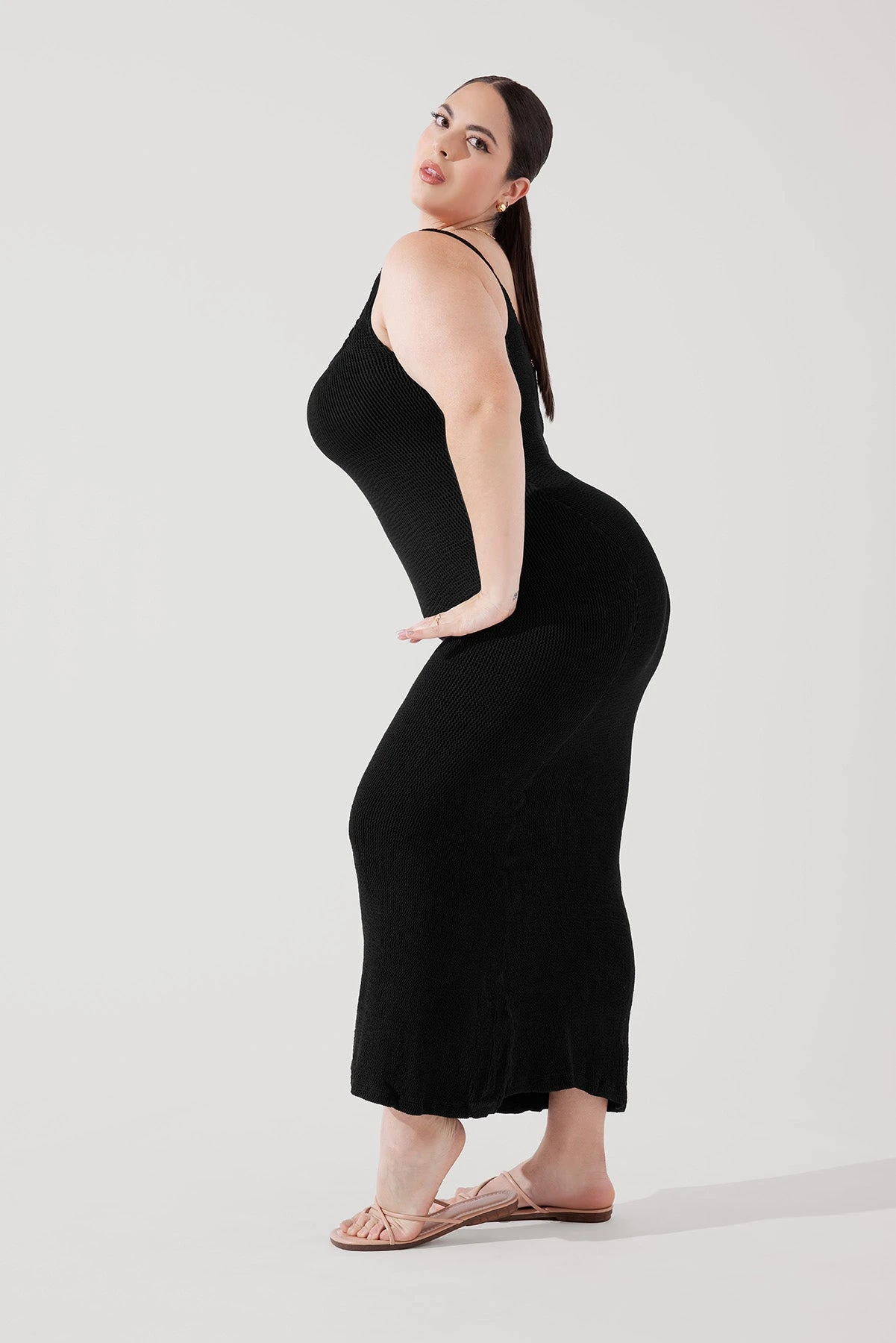 Hourglass Maxi Dress - Black - Image 8