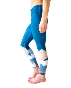 Abstract Mountain Yoga Pants