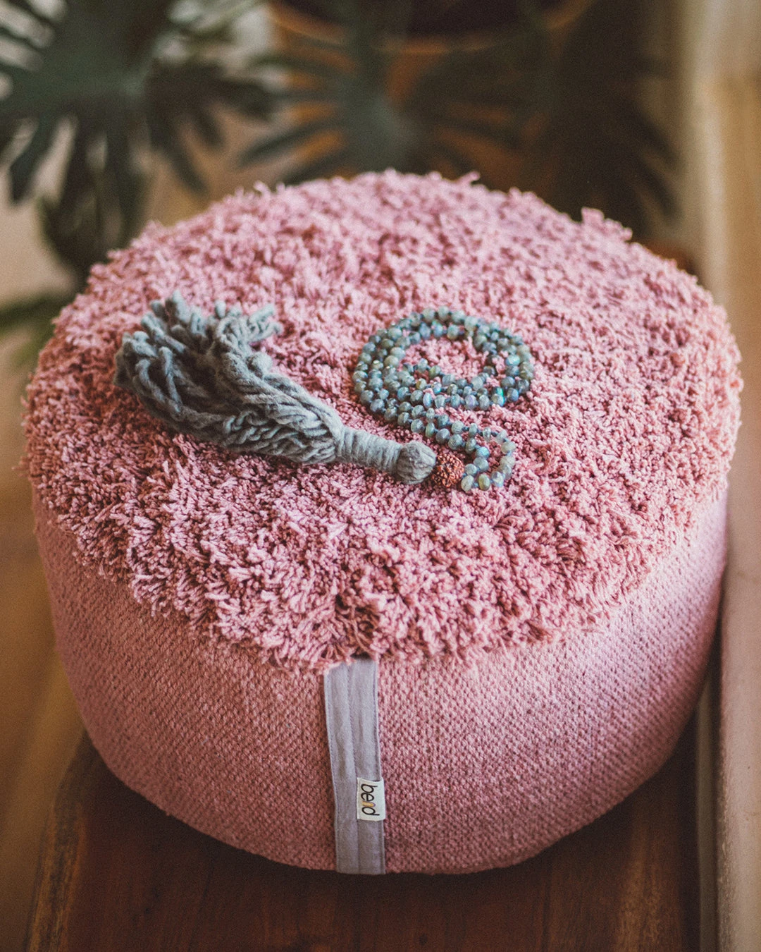 Sappan Wood Ayurvedic Meditation Pillow - Image 3