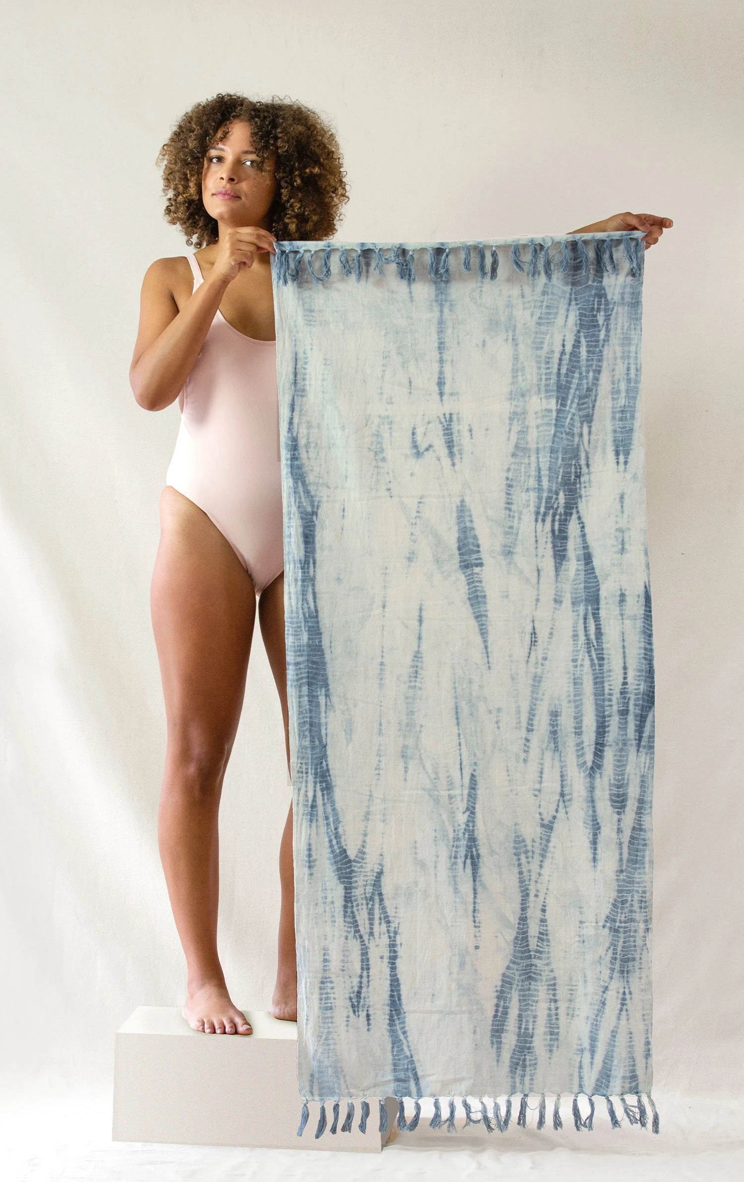 Naturally Dyed Herbal Yoga Towels - Image 5