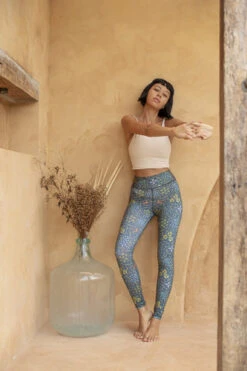 Indigo Luna 'Batik' Legging Sari Ocean