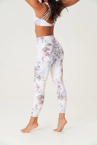 Onzie High Rise Legging Animal Quartz - Image 2