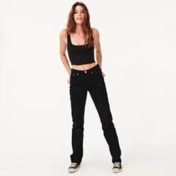 Groceries Apparel Fitted Crop Black